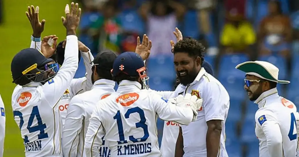 Niroshan Dickwella picked in squad for Galle Test against India